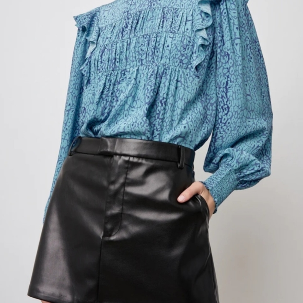 Blue Cheetah Rails Blouse New - Picture 6 of 9